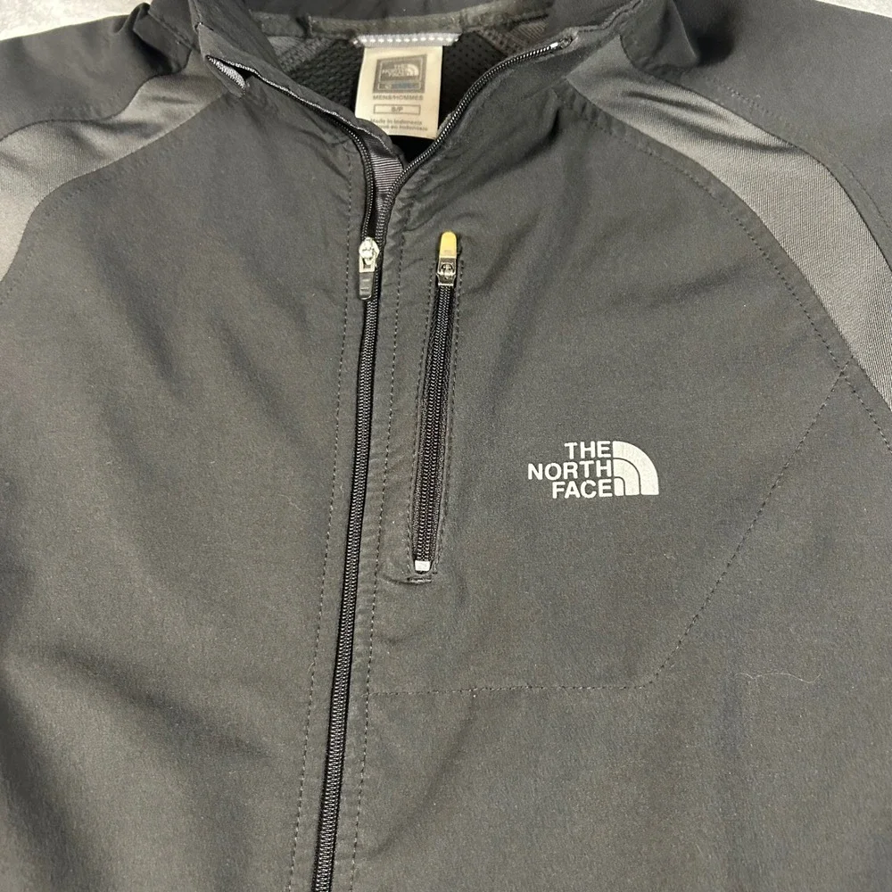 The North Face Flight Series Softshell Jacket Mens Small Black Full Zip Running